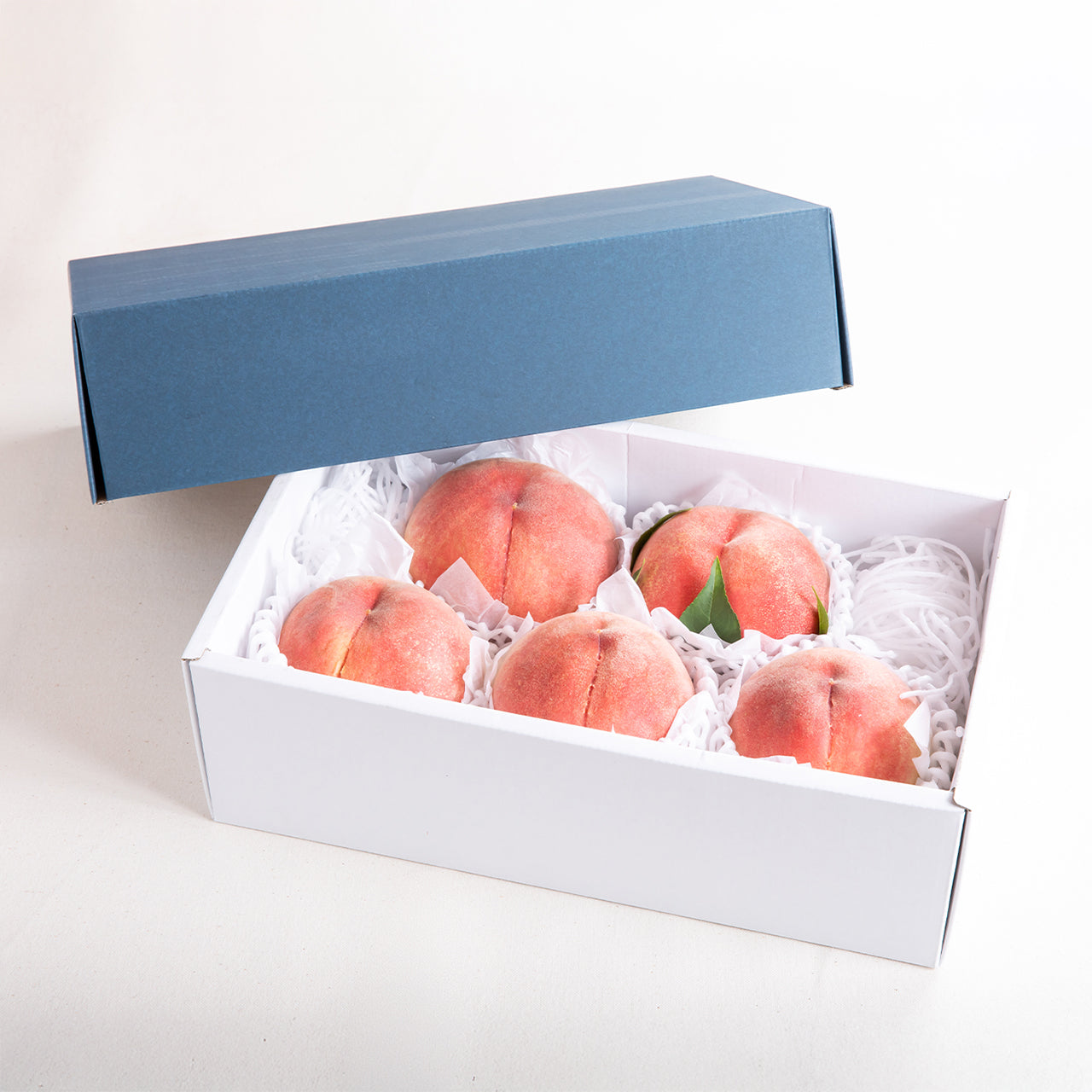 【白桃】350g~450g × 2個入 or 5個入(化粧箱入)