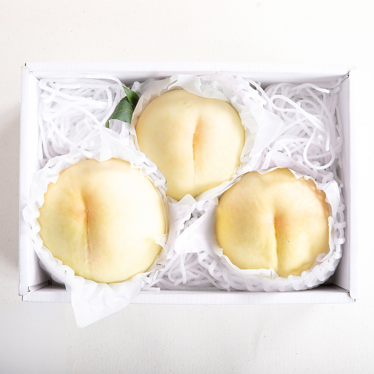 【Snow Peach】250g~290g × 3個入 (化粧箱入)