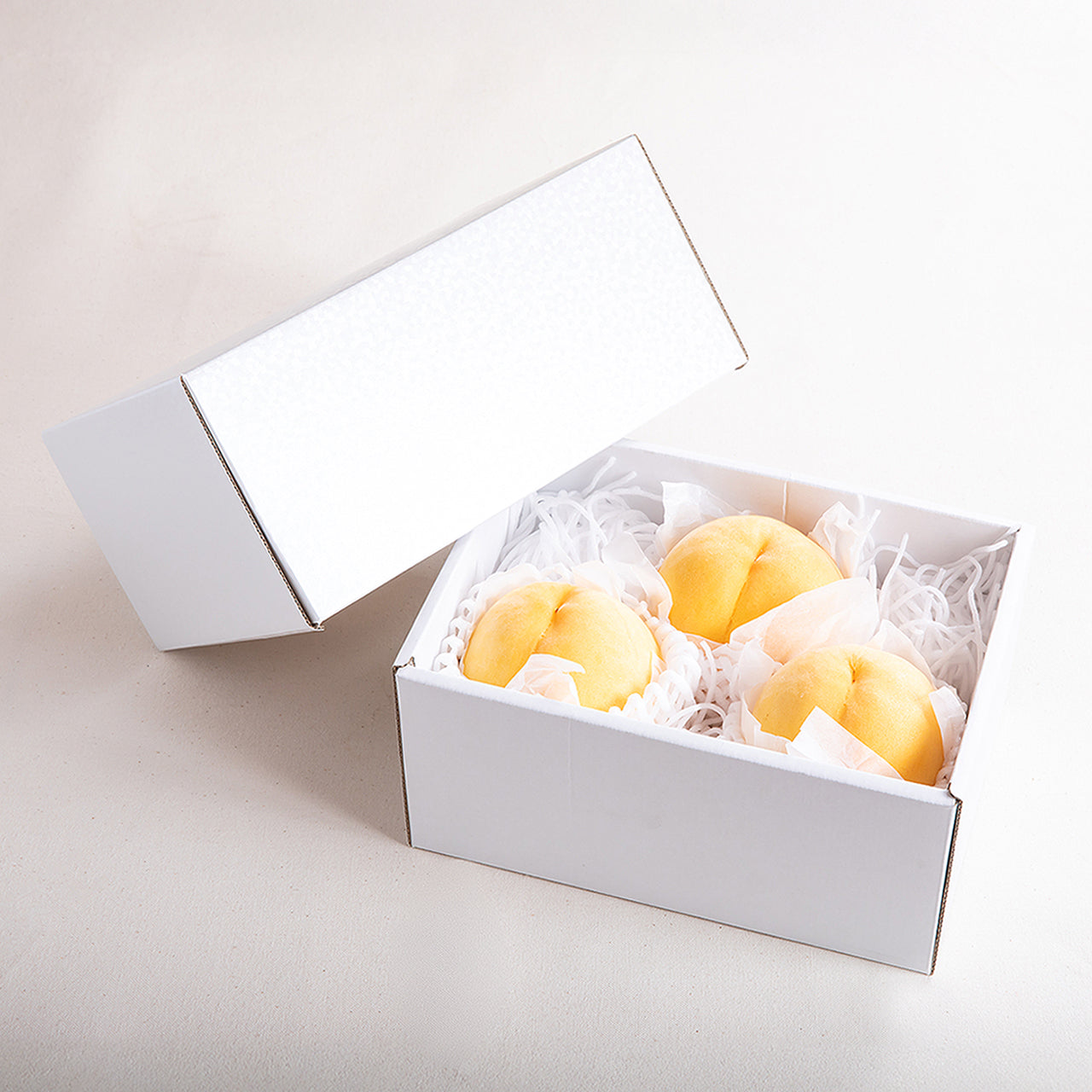 [Golden Peach] 270-300g × 3 pcs (in gift box)